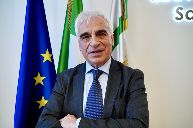Rocco Palese, assessore alla Sanità della Regione Puglia, rassegna le dimissioni